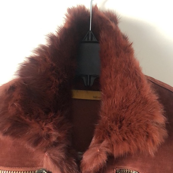 Twill Twenty Two Brown Jacket With Rabbit Fur - Picture 7 of 16